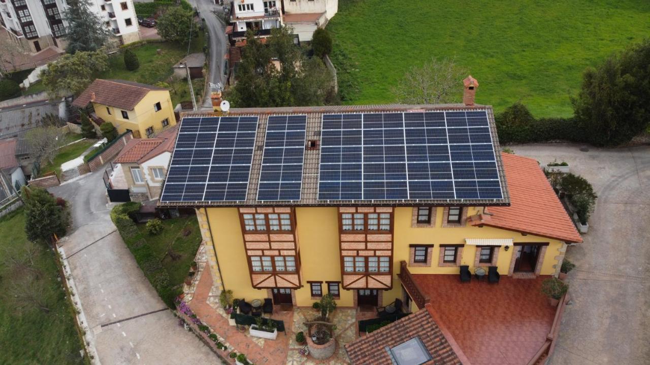 La Solana Montanesa Comillas Exterior foto